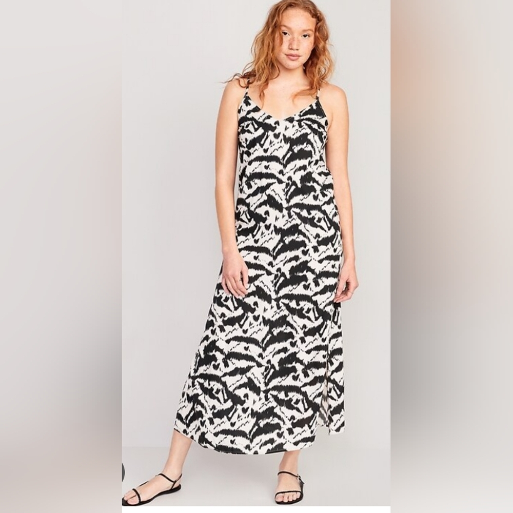 Old Navy Abstract Print Crinkle Slip Dress – Size XXL